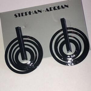 Stephan-Adrian Black Metal Circular Retro Boho Earrings